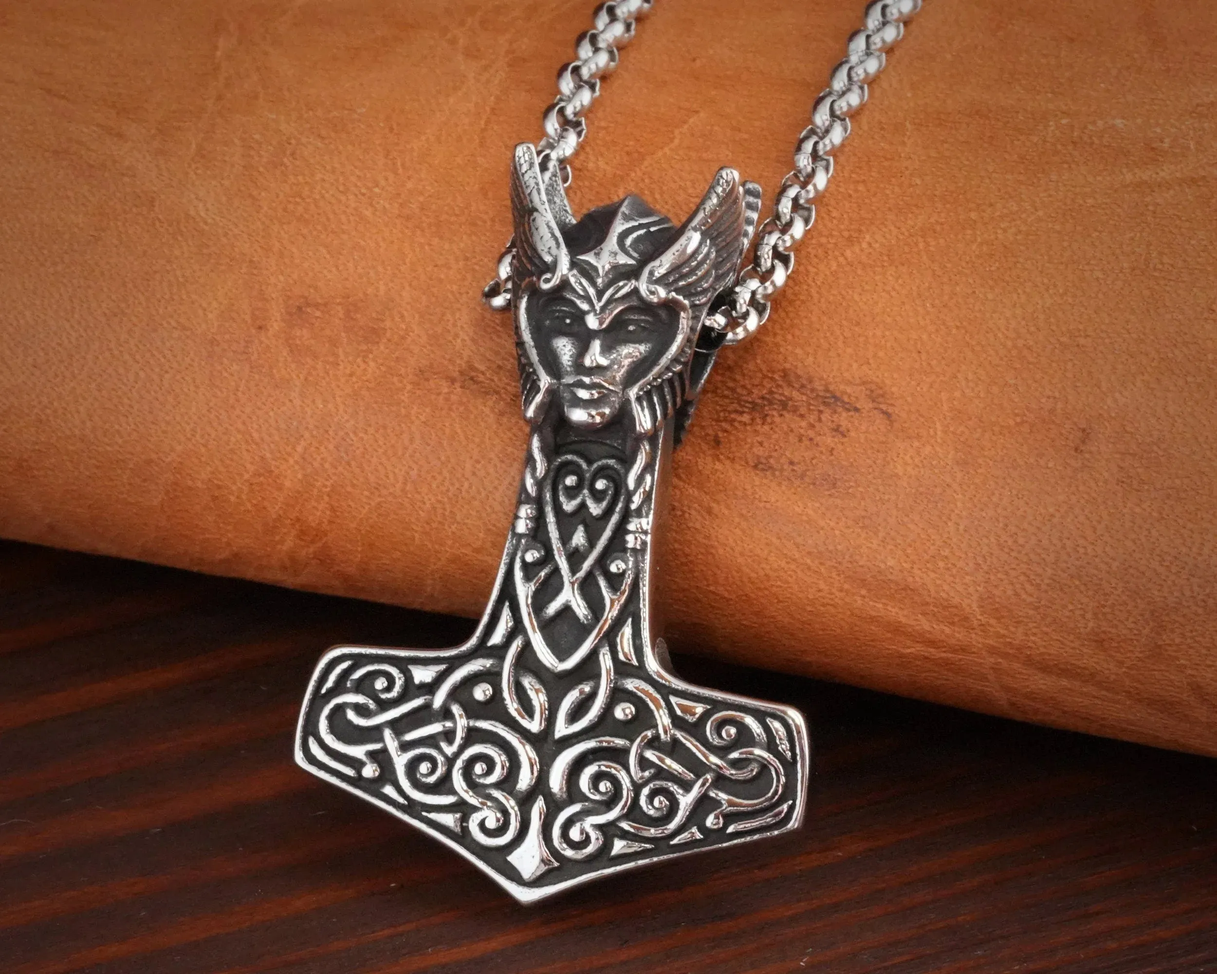 925 Sterling Silver Valkyrie Freya Shieldmaiden Woman Viking Thors Hammer Necklace Pendant Lagertha Charm