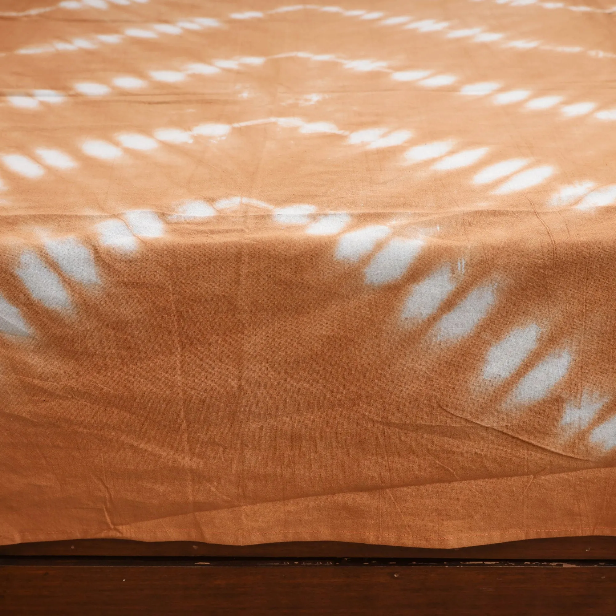 Brown - Shibori Tie-Dye Cotton Double Bed Cover with Pillow Covers (108 x 90 in)