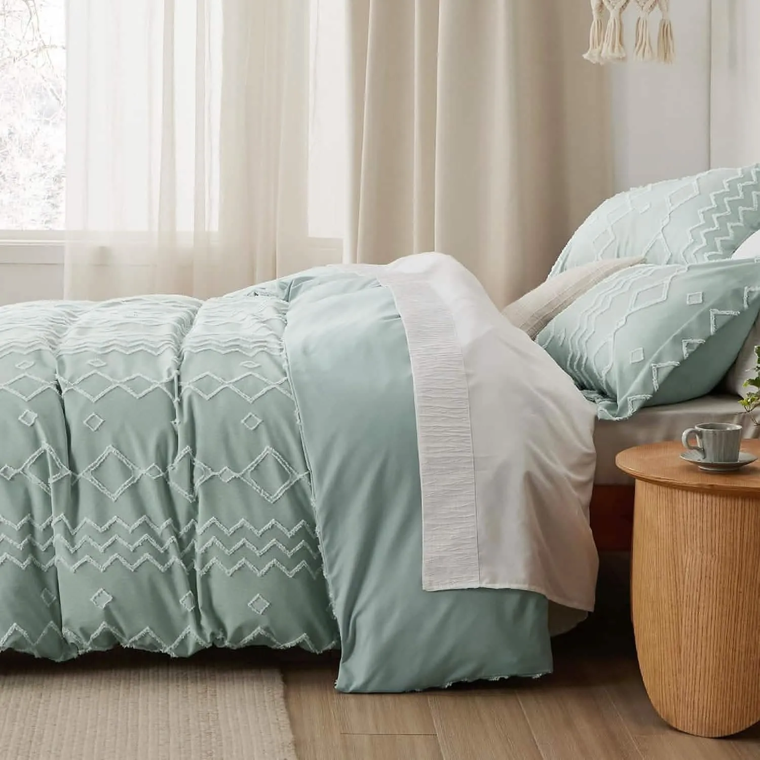 Clipped Jacquard Duvet Cover Set