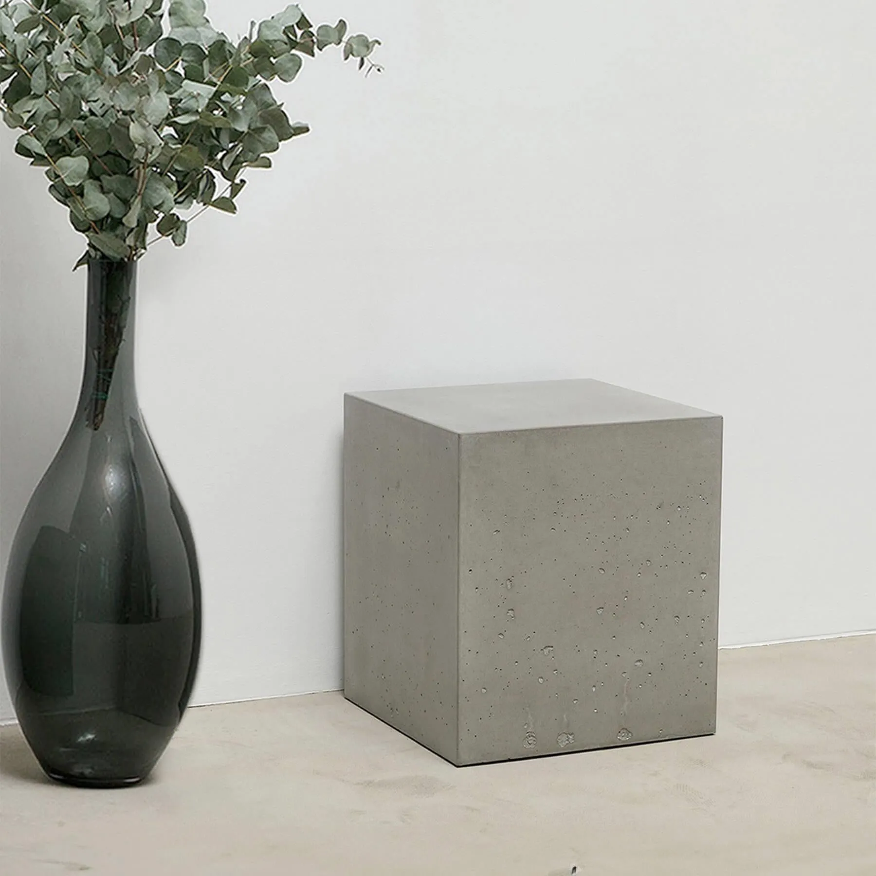 Gant Lights Concrete Stool