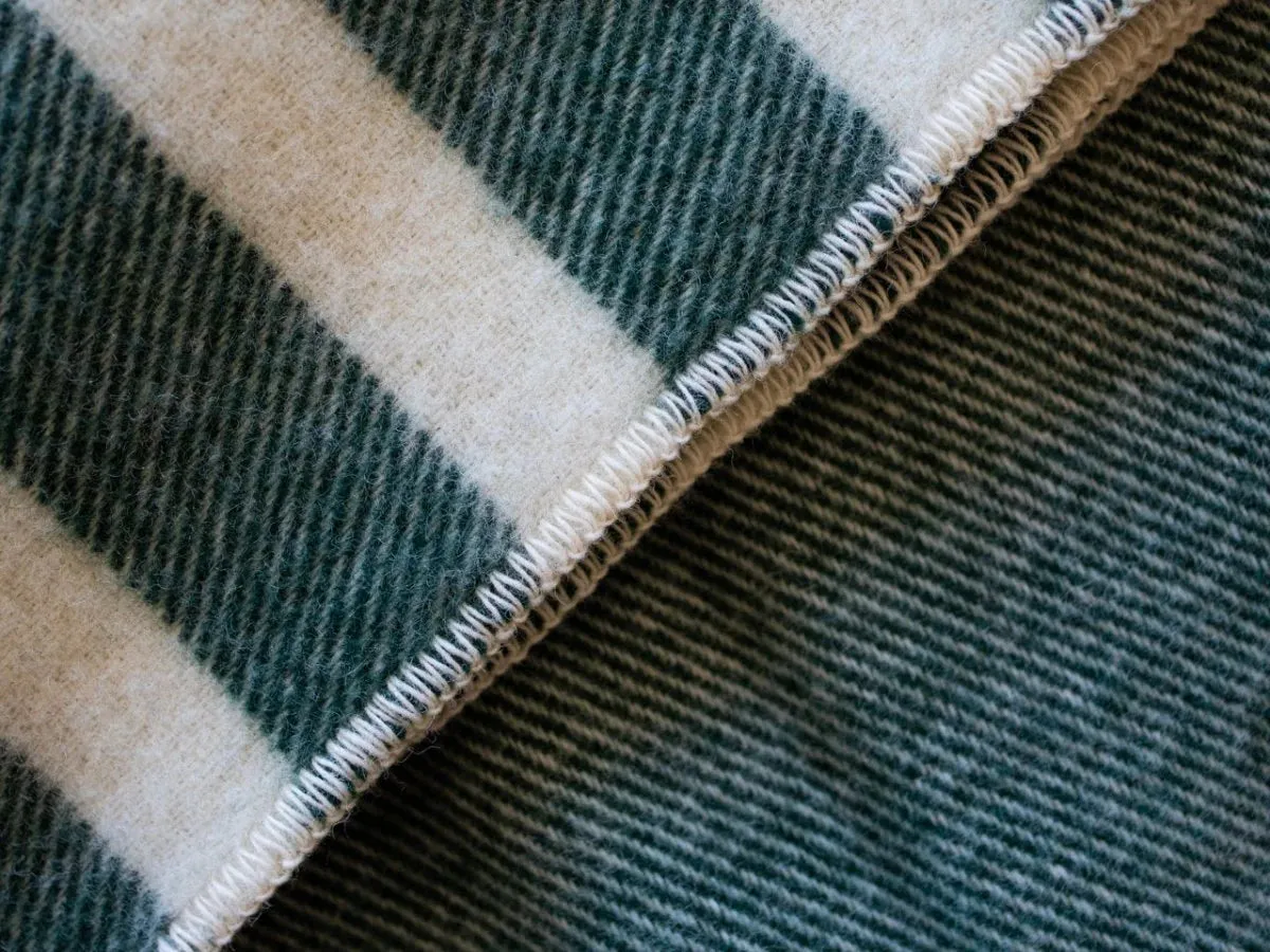 MacAusland Wool Blanket, Queen (Forest Green)