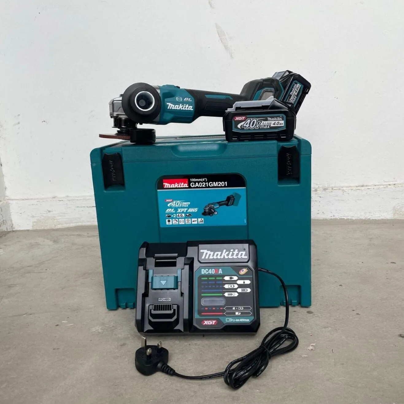 Makita 4" 40V Cordless Brushless Angle Grinder GA021GM201 Come With 4.0Ah battery and Charger | Model : M-GA021GM201