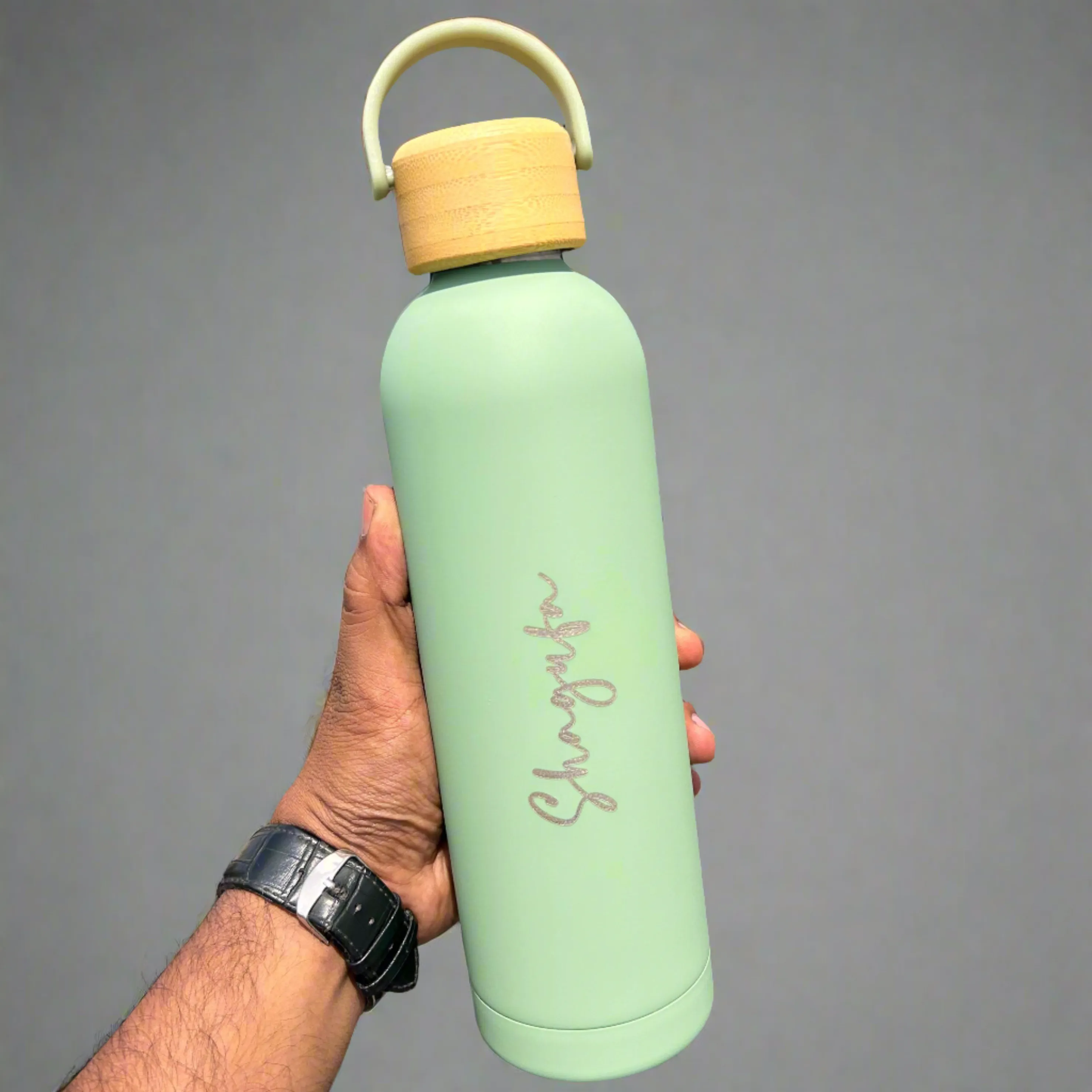 Personalized Ultra Luxurious Vacuum Insulated Steel Water Bottles with wooden lid