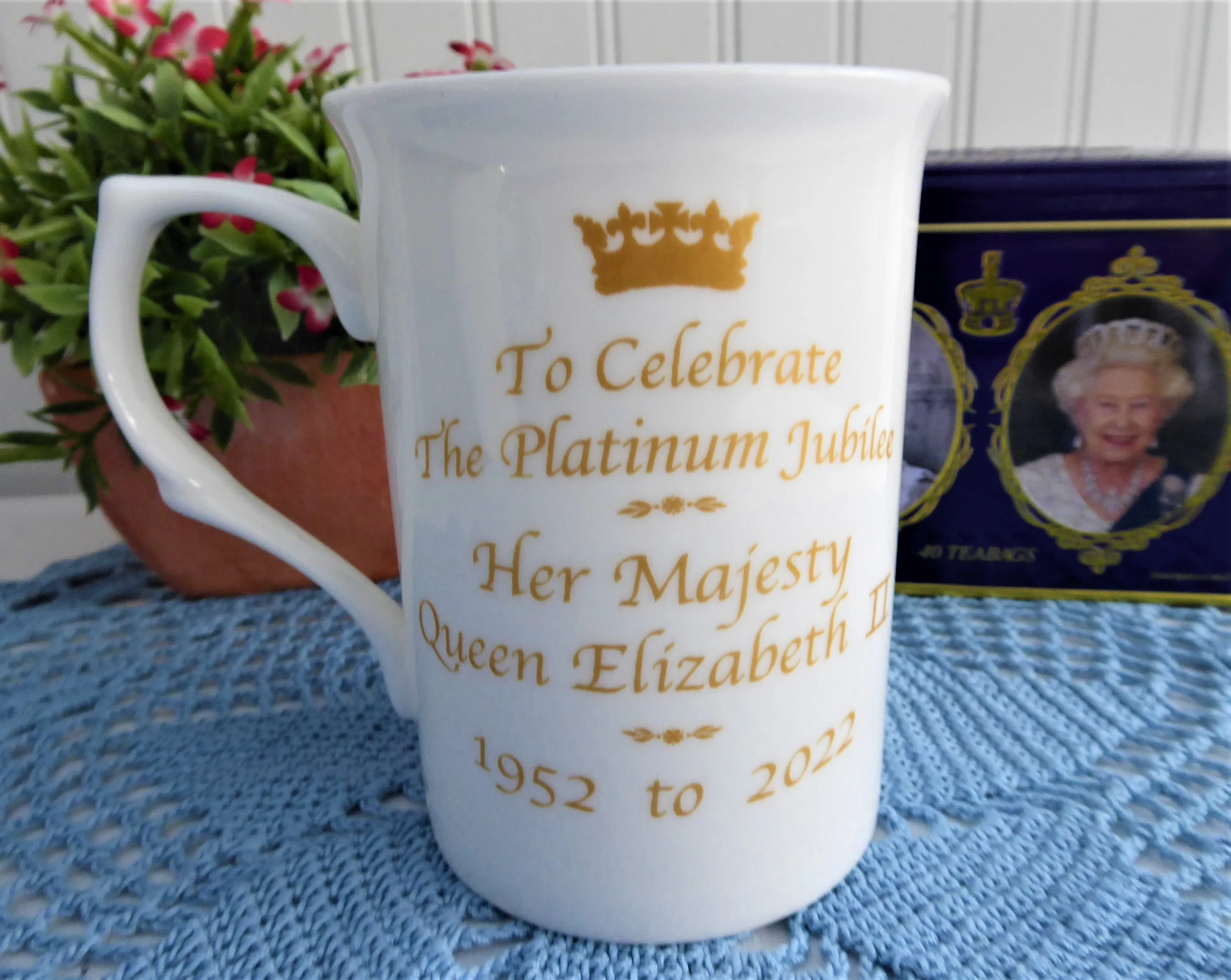 Queen Elizabeth II Platinum Jubilee Mug English Bone China 2022