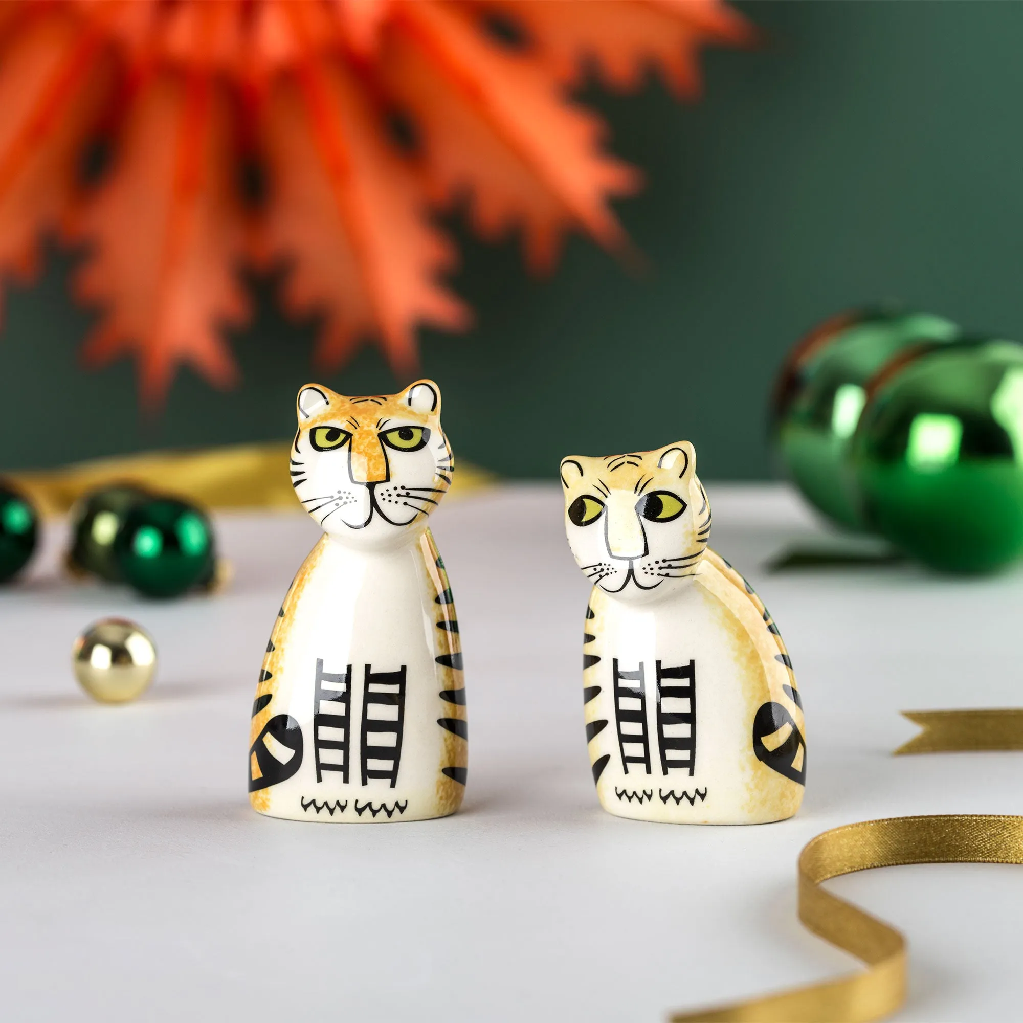 Tiger Salt and Pepper Shakers x 4