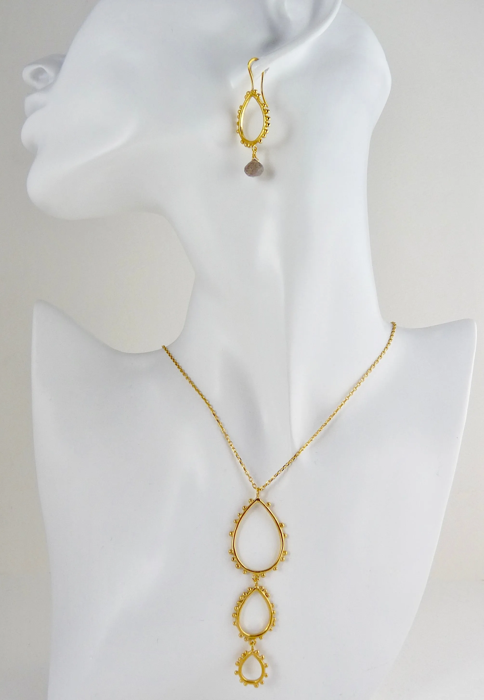 Triple Granulation Drop Necklace